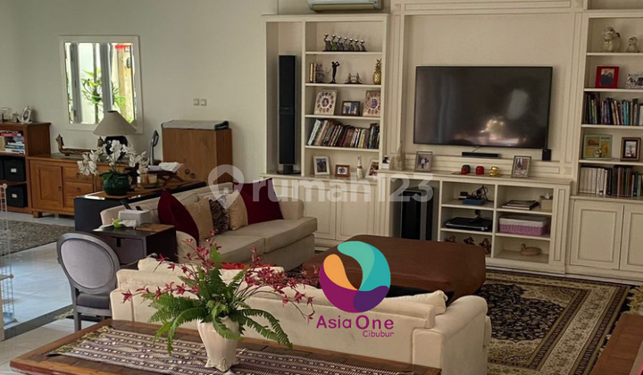 Rumah Mewah Dan Megah di Raffles Hills Cibubur, Jakarta Timur 2