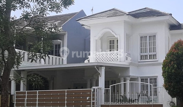 Rumah Cantik dan Rapi Kota Wisata, Jakarta Timur