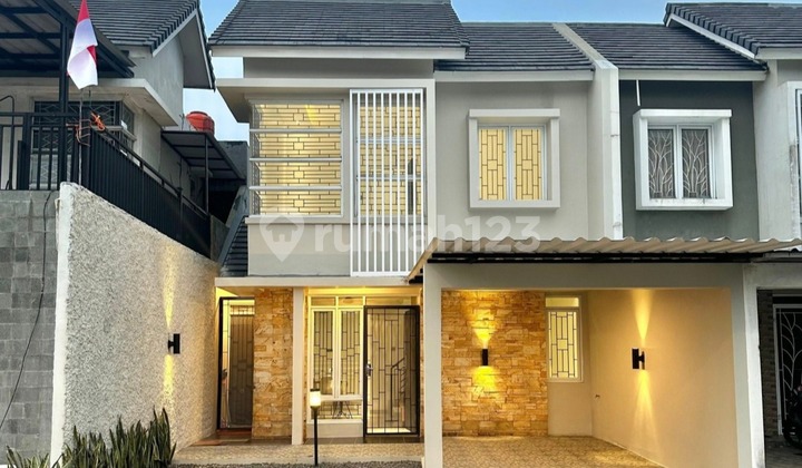 Rumah Terenovasi Semi Furnished SHM Metland Transyogi Cileungsi, Bogor