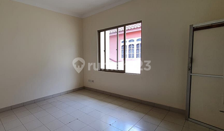 Semi Furnished Neat House Citra Grand, East Jakarta 2