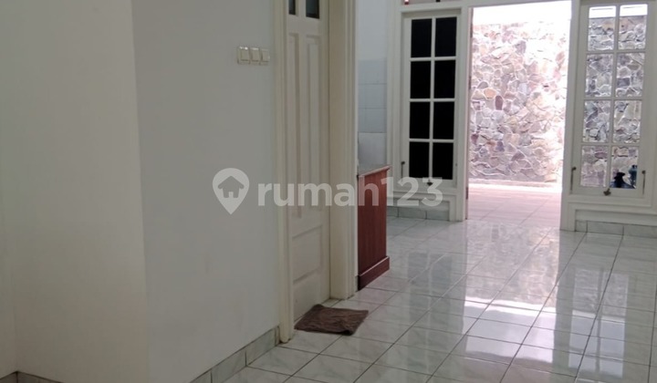 Rumah Rapi Siap Huni Legenda Wisata, Jakarta Timur 2