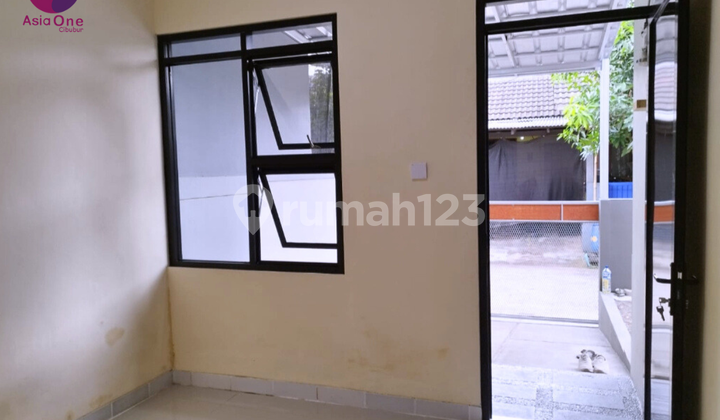 Renovated Ready-to-Live House with SHM in Cileungsi, Bogor 2