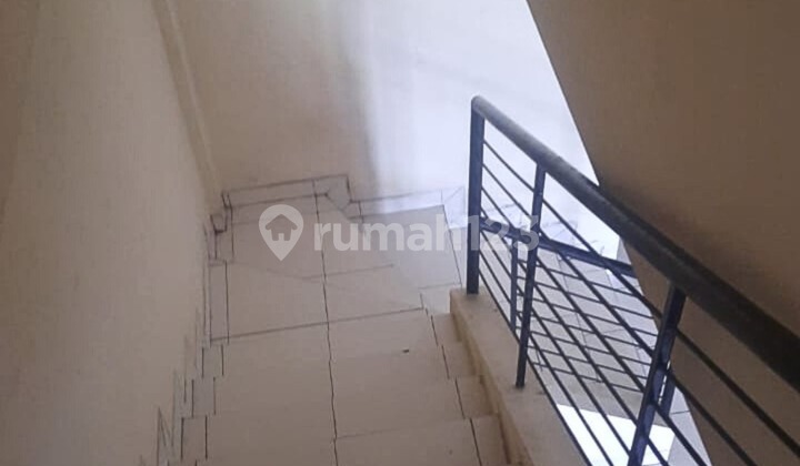 Shop House 150 m2 Legendary Resort, East Jakarta