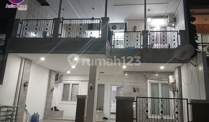 Beautiful and Neat House with SHM Title, Cibubur Mansion Bogor Beautiful and Neat House with SHM Title, Cibubur Mansion Bogor