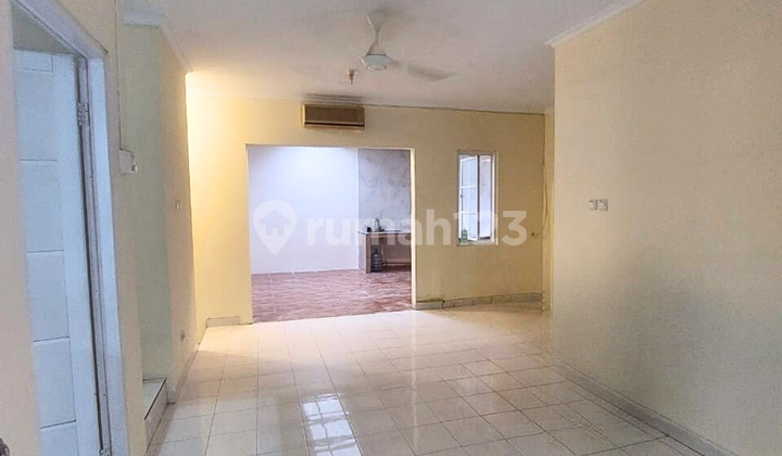 Neat House Ready to Occupy in Kota Wisata, East Jakarta 2