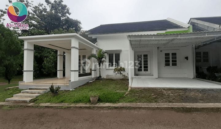 Rumah Hook SHM di Kota Wisata Cibubur, Jakarta Timur 1