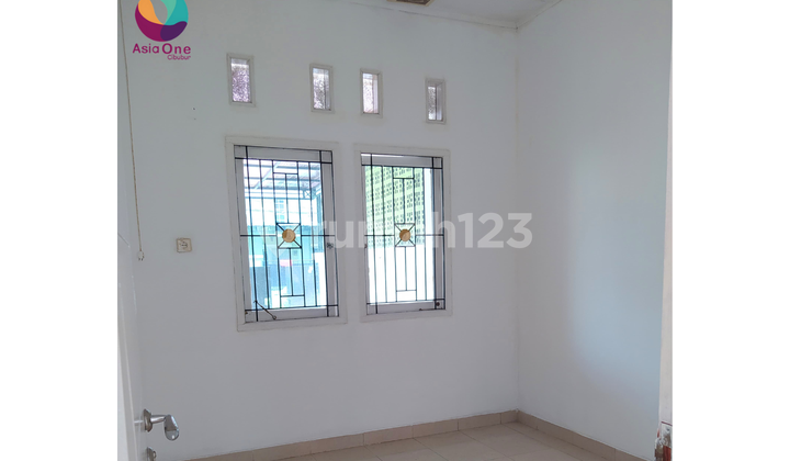 Rumah Rapi dan Nyaman SHM Villa Bogor Indah Sukaraja 2