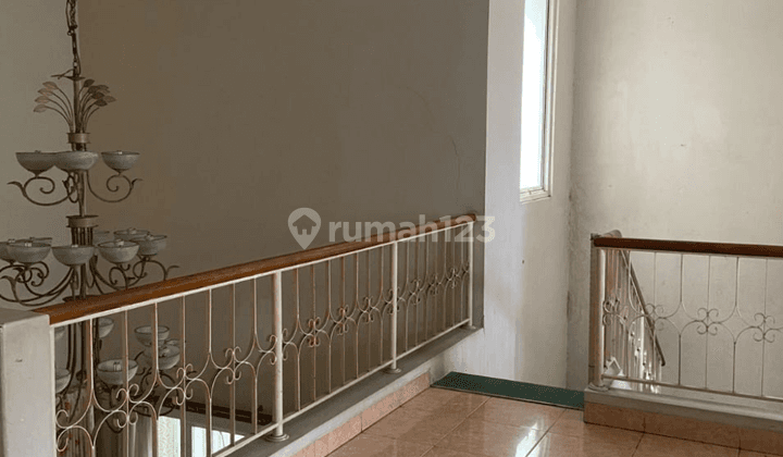 Rumah Furnished SHM di Kota Wisata Cibubur, Jakarta Timur 2