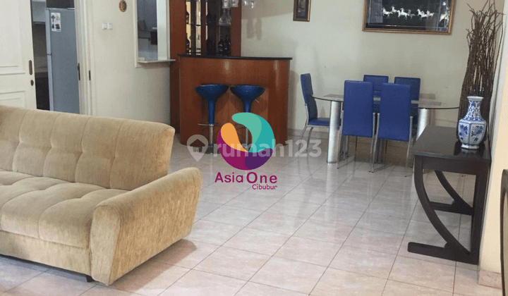 Rumah 2 Lantai Furnished di Raffles Hills Cibubur, Jakarta Timur 2