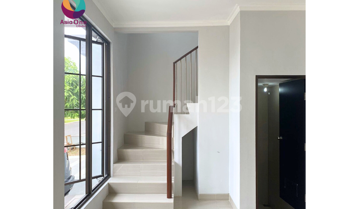Modern Neat Ready-to-Occupy Citraland House in Cileungsi, Bogor Modern Neat Ready-to-Occupy Citraland House in Cileungsi, Bogor