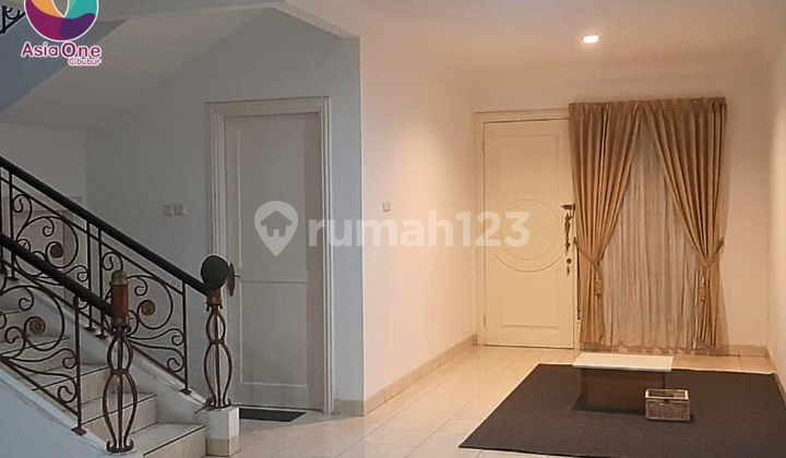 Rumah Cantik dan Rapi Kota Wisata, Jakarta Timur 2