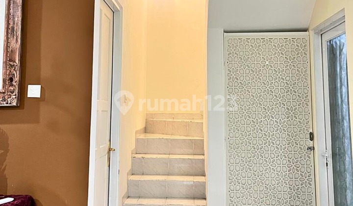 Rumah Semi Furnished SHM Legenda Wisata, Jakarta Timur 2