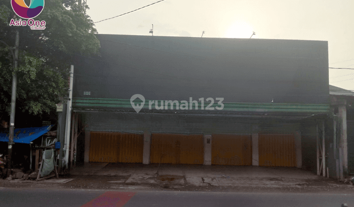 Ruang Usaha 300 m2 Strategis Pondok Bambu, Jakarta Timur 2