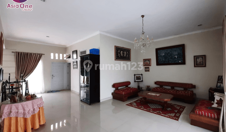 Rumah Furnished SHM di Bukit Golf, Jakarta Timur 2