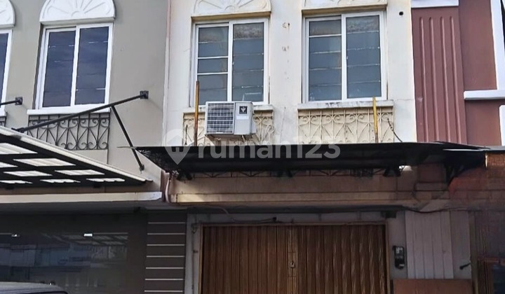 Ruko Rapi Siap Pakai Kota Wisata, Bogor 1