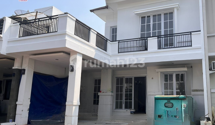 Rumah Rapi Terenovasi SHM Kota Wisata, Bogor Rumah Rapi Terenovasi SHM Kota Wisata, Bogor
