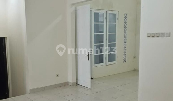 Rumah Rapi Siap Huni Kota Wisata, Bogor