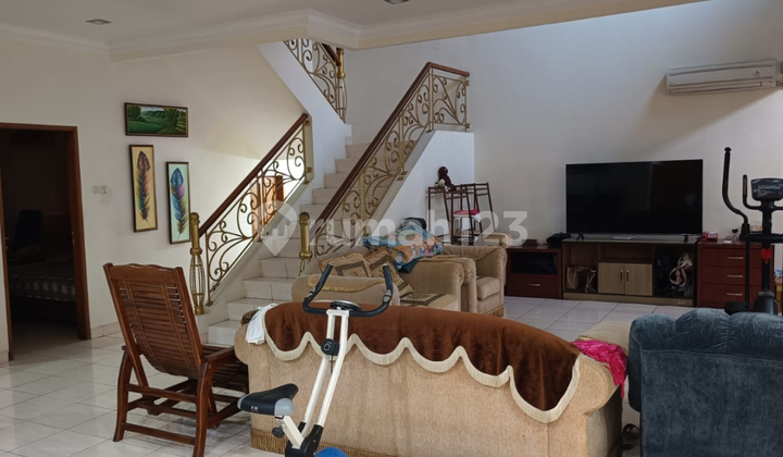 Rumah Mewah Furnished Kota Wisata, Bogor 2