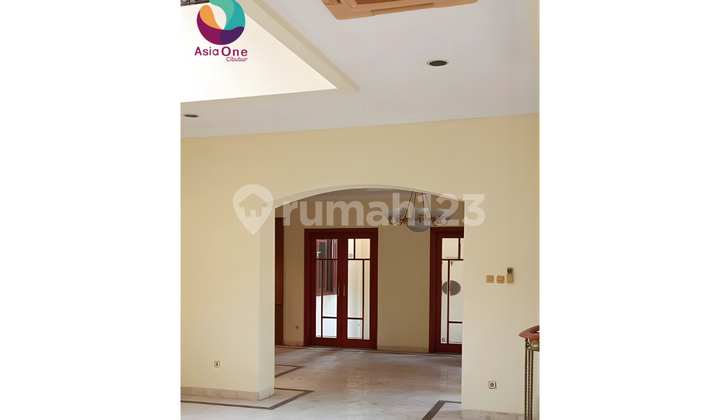 Rumah Megah Siap Huni SHM Raffles Hills, Jakarta Timur 2