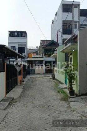 Di Sewakan Rumah DI Kembangan Jakarta Barat 2