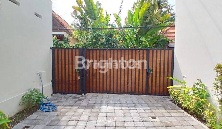 Modern Tropical  Villa With Private Pool, Located Near Sanur Beach 1