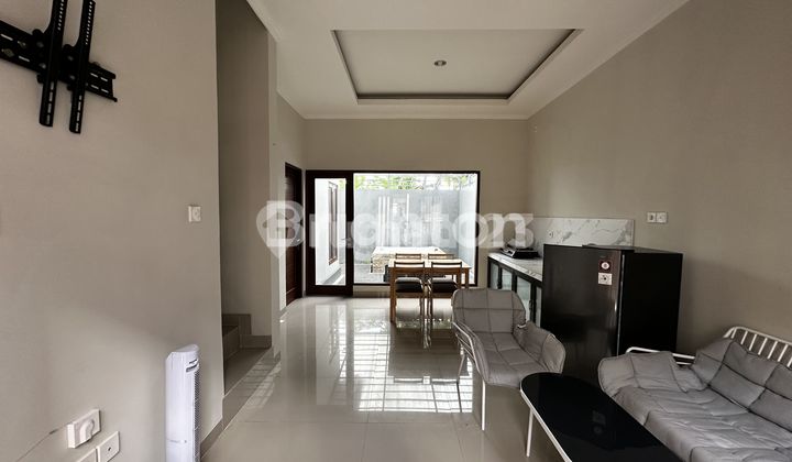 Rumah 2 Lantai Semi Villa 3 Br , Lokasi Sanur ! 2