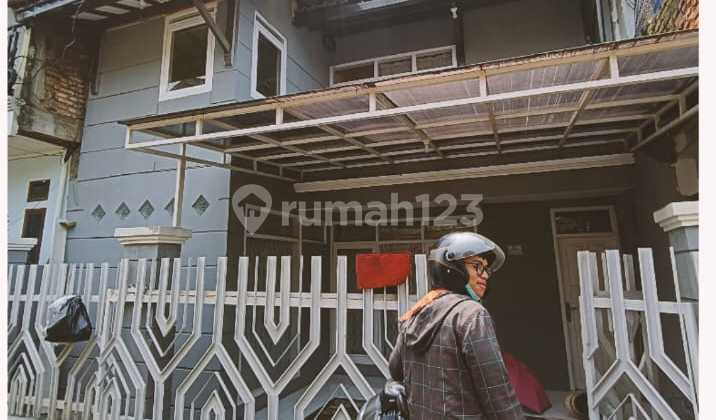 Di jual rumah siap huni di komplek permata biru cileunyi bandung Di jual rumah siap huni di komplek permata biru cileunyi bandung