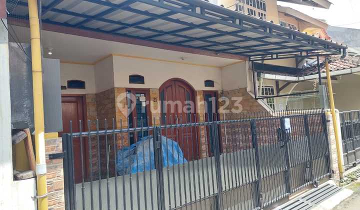 For Sale Ready-to-occupy House Quick Sale Antapani Bandung