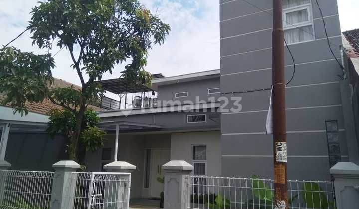 DIJUAL CEPAT! RUMAH 2 LANTAI DI MARGAHAYU RAYA