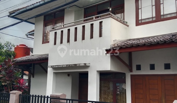 dijual Rumah siap huni 2 Lt Jalan Pluto Margahayu raya bandung dijual Rumah siap huni 2 Lt Jalan Pluto Margahayu raya bandung