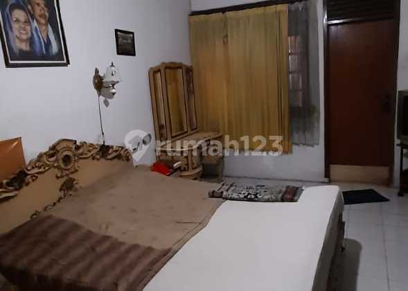 Quick sale of a house, land calculation, located on Mutiara Street, Buah Batu, Bandung. 2