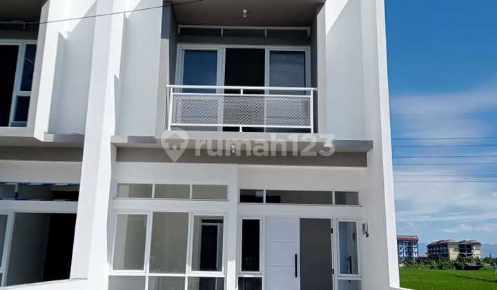 Dijual Jual Rumah siap Huni baru  (4unit) Skandinavian style Sisa 2 unit Cisaranten, Arcamanik  Kota Bandung