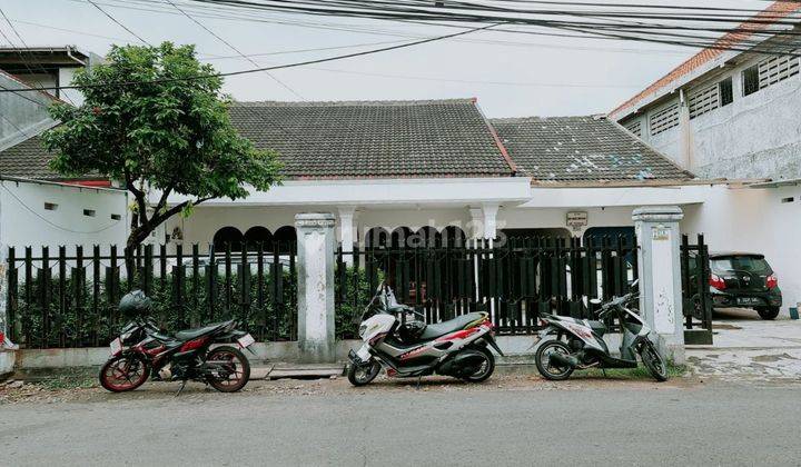 Dijual Rumah Utama beserta kios dan Rumah Petakan di Pondok pinang Bagus SHM 2