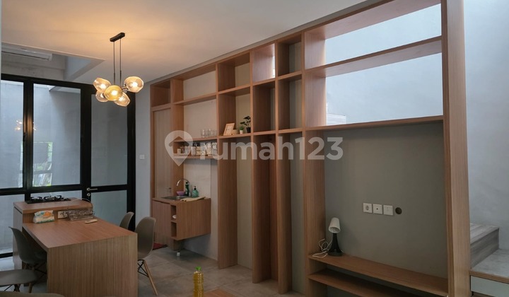 Dijual Murah Furnished Grand Wisata Bekasi Akses Toll Cikampek 2
