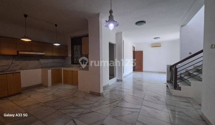 dapur dijual cepat rumah 2 lantai