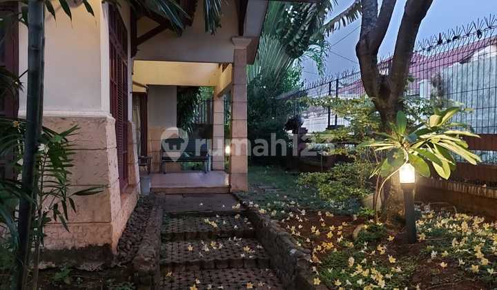 Asri 2-Story House in Andara Ujung Near Desari Toll Road 2