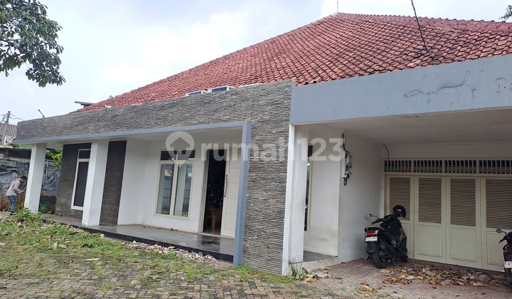 Bangunan untuk Kantor, Klinik, Fitnes atau Lainnya Meruyung Limo