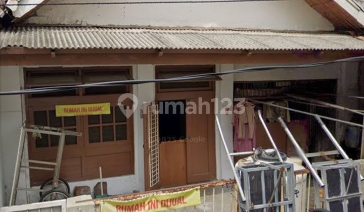 Dijual Rumah Tua Hitung Tanah Di Tambora 200m