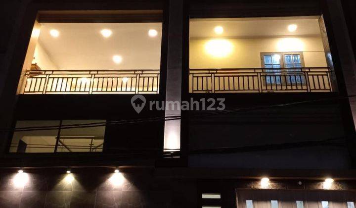 Rumah Bagus Teluk Gong Full Granit 1