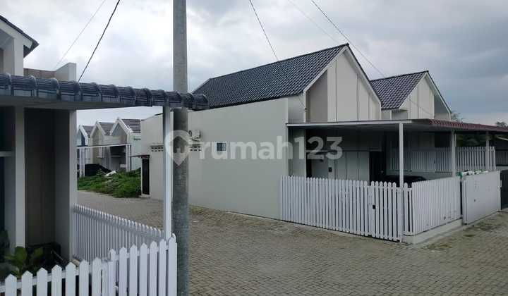 Rumah 1 Lantai Daerah Medan Johor Lokasi Strategis 2
