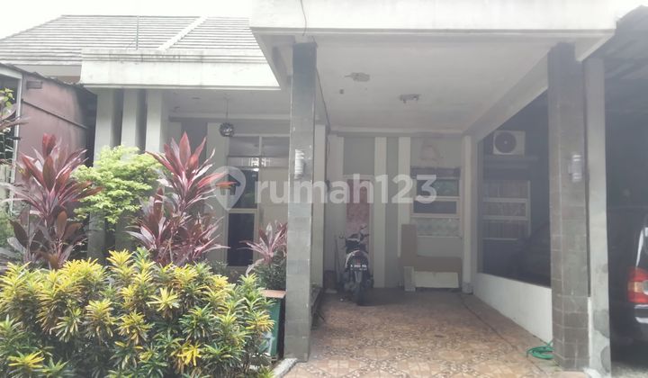 Affordable Sale of Ready-to-Live Minimalist House with SHM in Metland Cileungsi 2