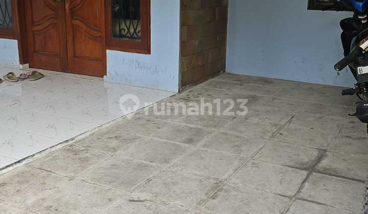 For Quick Sale: Strategic 2-Storey Minimalist House in Bekasi City with SHM 2