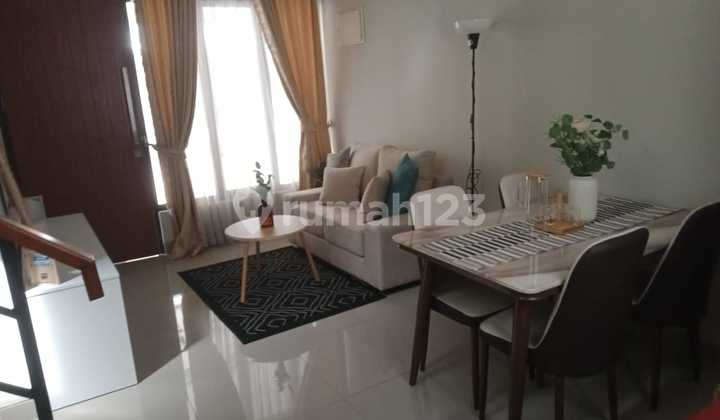 Affordable Sale: 2-Story Ready-to-Occupy Minimalist House in Premier Estate 3 2