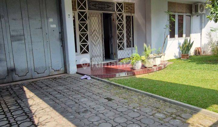 Rumah di Jl melati wiratama Bagus 2