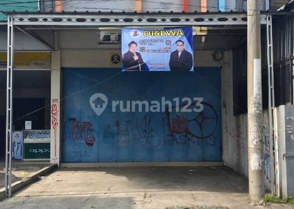 For Rent 2-Story Shop House on Jl Pangeran Drajat
