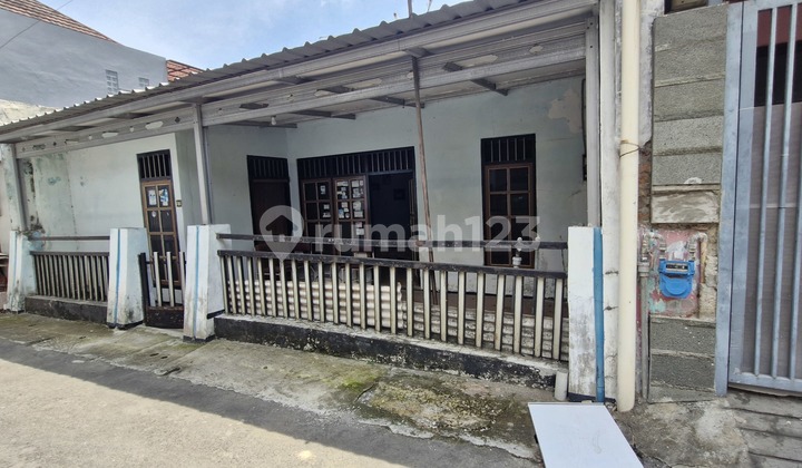 Dijual Rumah Hitung Tanah SHM di Jl. Gn. Malabar d 22/246, Kecapi, Harjamukti, Kota Cirebon, Jawa Barat, Indonesia, Cirebon Kota Dijual Rumah Hitung Tanah SHM di Jl. Gn. Malabar d 22/246, Kecapi, Harjamukti, Kota Cirebon, Jawa Barat, Indonesia, Cirebon Kota