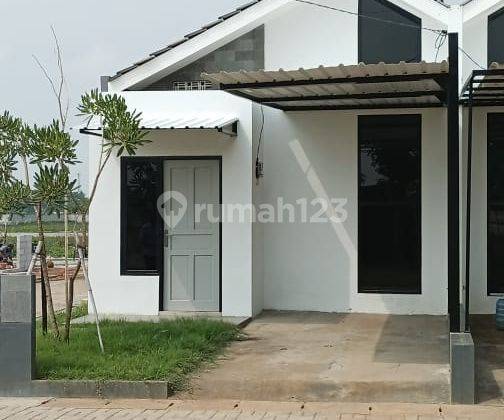 Rumah Baru 2 Lantai Lokasi Sangat Strategis di Teluk Naga, Tangerang 1