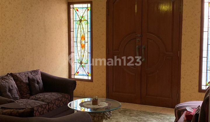 Luxury House in Modernland Tangerang City Luxury House in Modernland Tangerang City