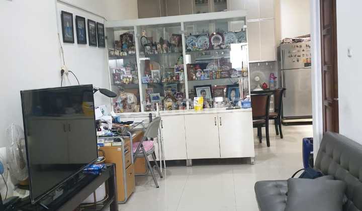 Luxury House Cheap Price in Kalideres Permai Complex, West Jakarta 2