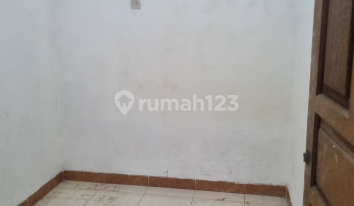 Rumah Luas di Sewakan Lokasi Duta Bandara Permai, Tangerang 2